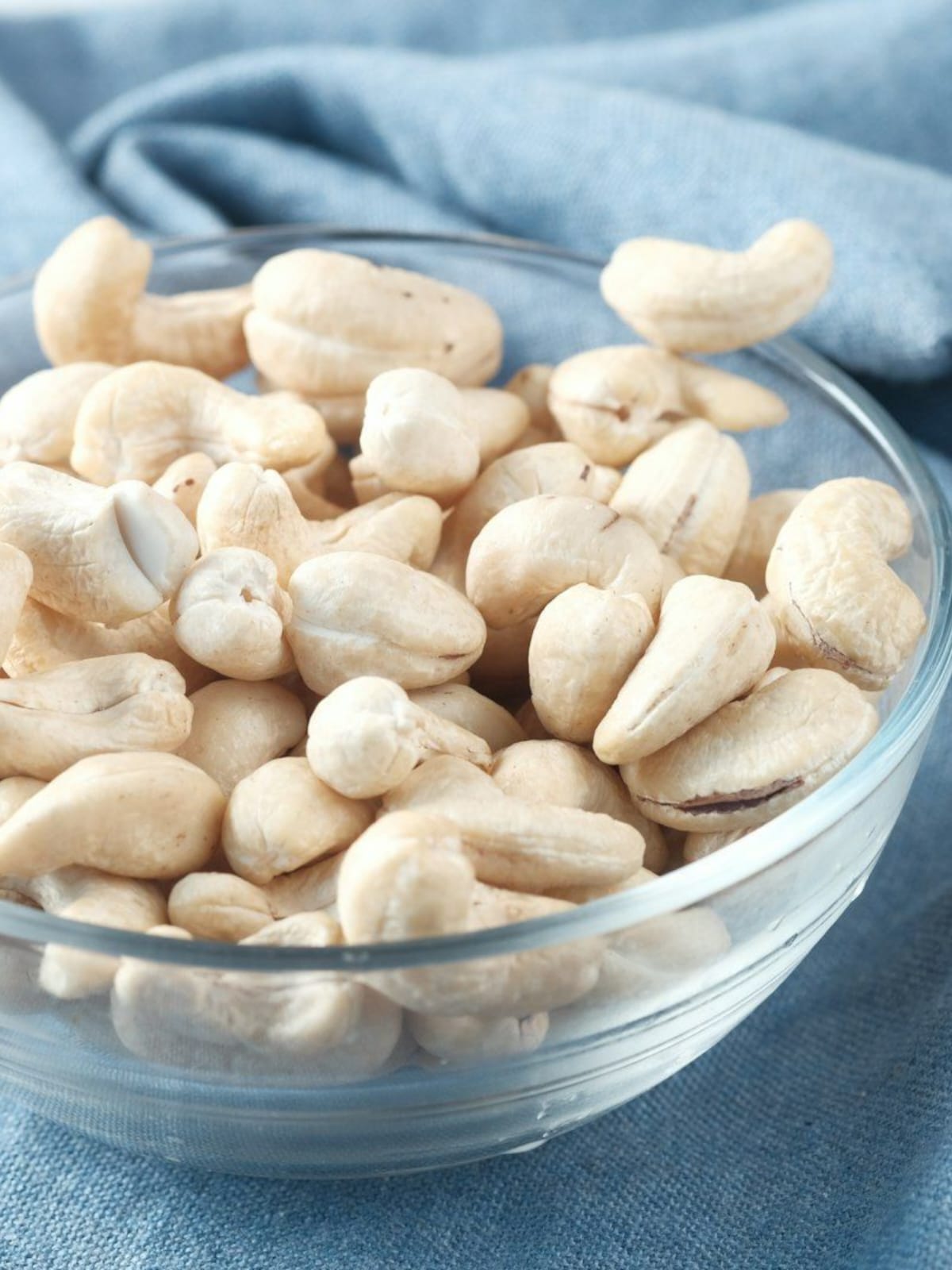 Premium Whole Cashew Nuts 200 gm